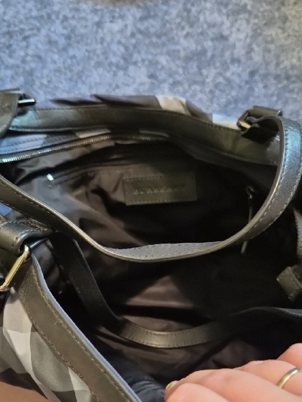 Burberry Nylon Tote Euc - Picture 3 of 8